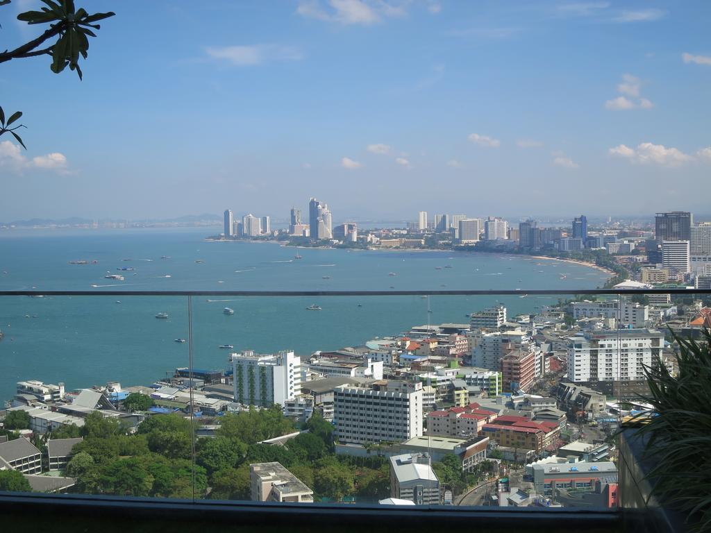 Jp'S Unixx Residence Club Pattaya Exterior photo